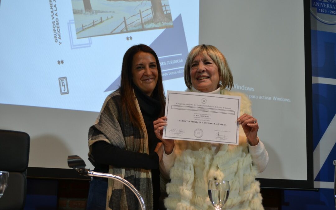 Con la presencia de la Dra. Taliercio, se presentó el libro «Grupos Vulnerables y Acceso a la Justicia»